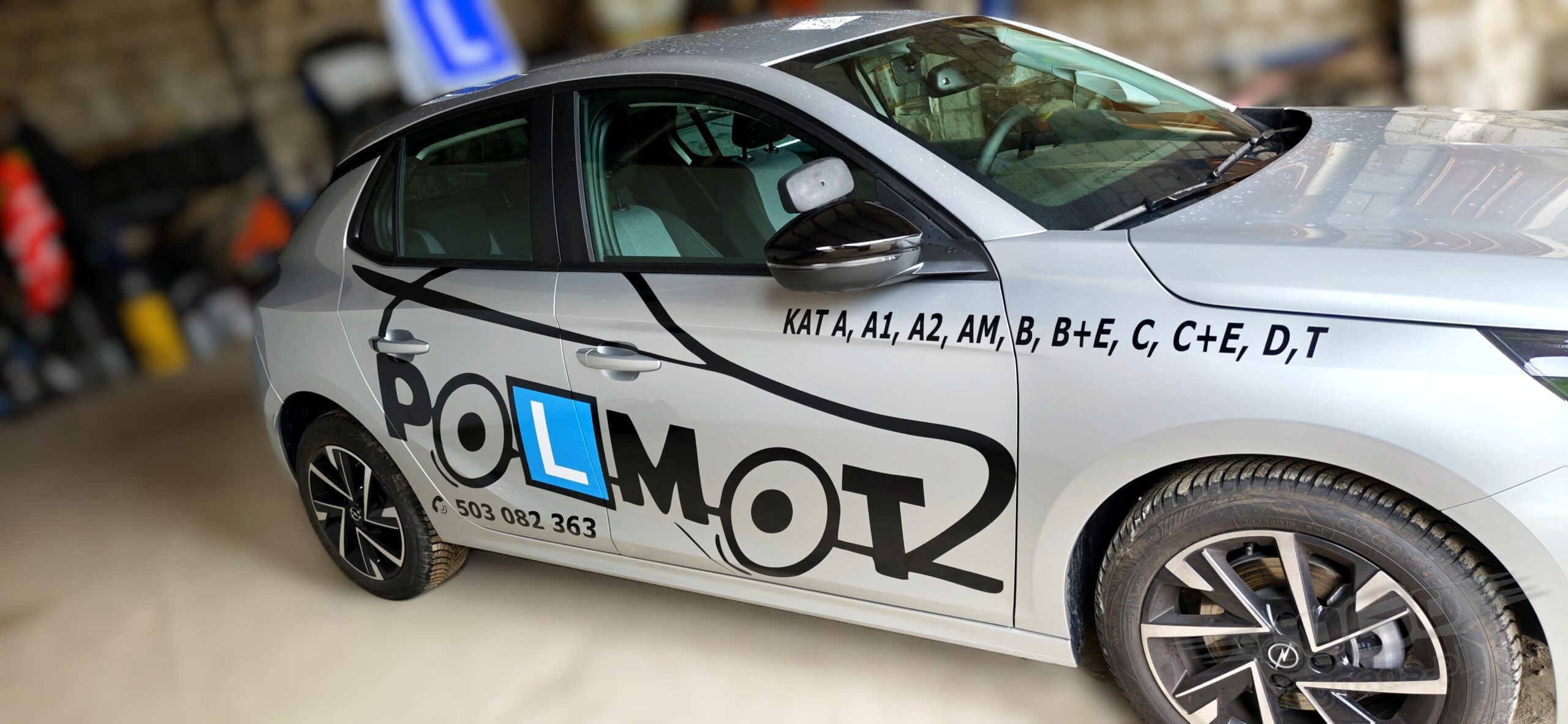 Oklejenie samochodu auto galeria z telefonu –